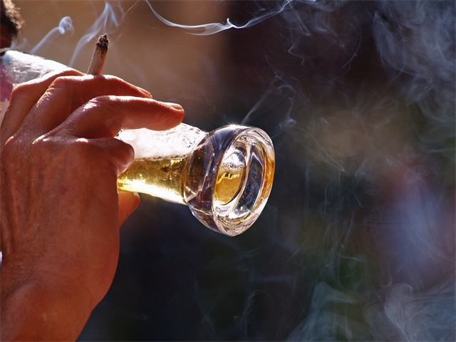 高血粘、抽烟、喝酒-康兴医疗器械官网 高血粘、抽烟、喝酒-康兴医疗器械官网
